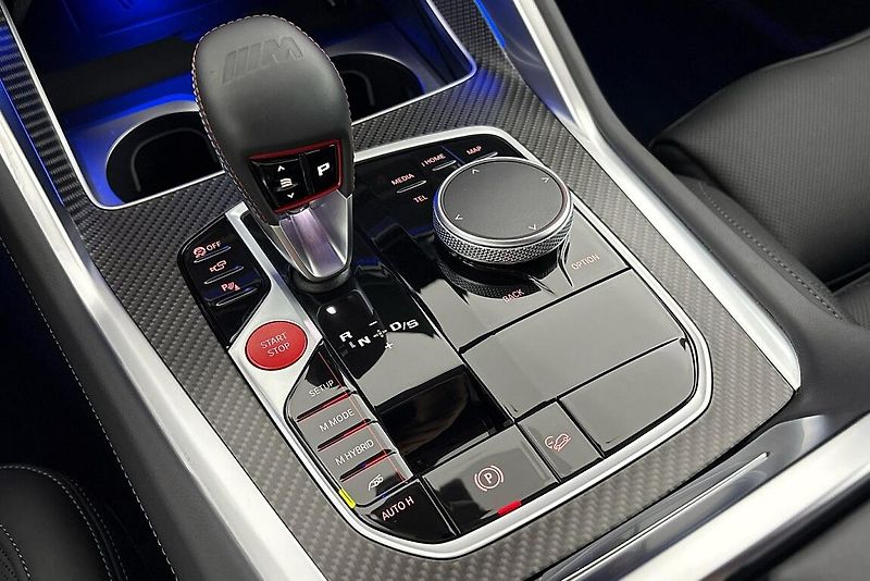 BMW XM 50e - fotka 11 z 26