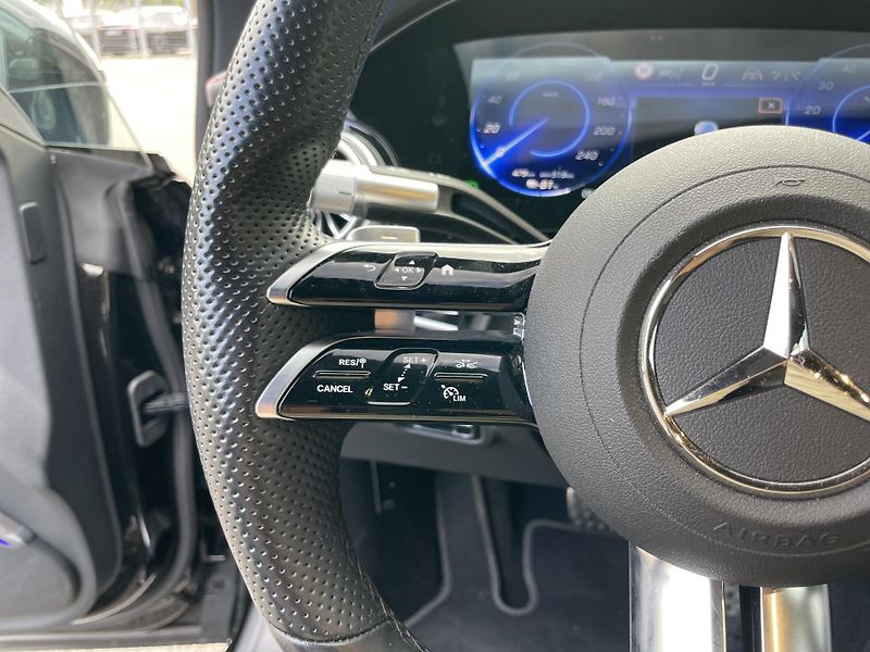 Mercedes-Benz EQS 580 4Matic AMG - fotka 23 z 41