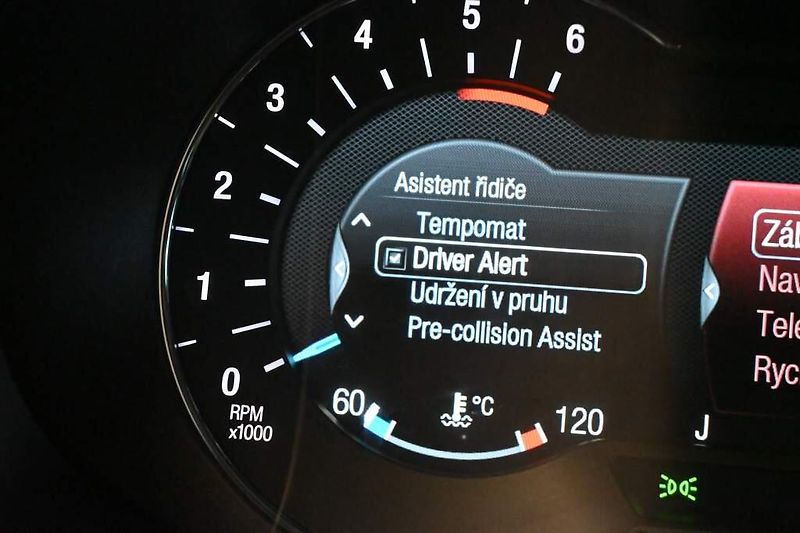 Ford S-MAX (2020) 2.0 140 KW LED SONY ACC 8AT EC - fotka 24 z 37