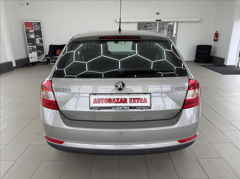 Škoda Rapid 1,2 TSI NAVI,Climatronic - fotka 4 z 28