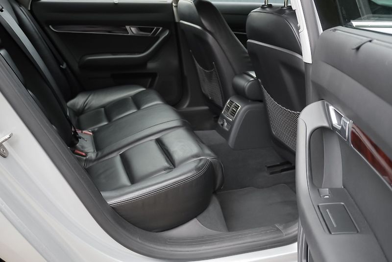 Audi A6 3.0 TDI QUATTRO - fotka 17 z 26