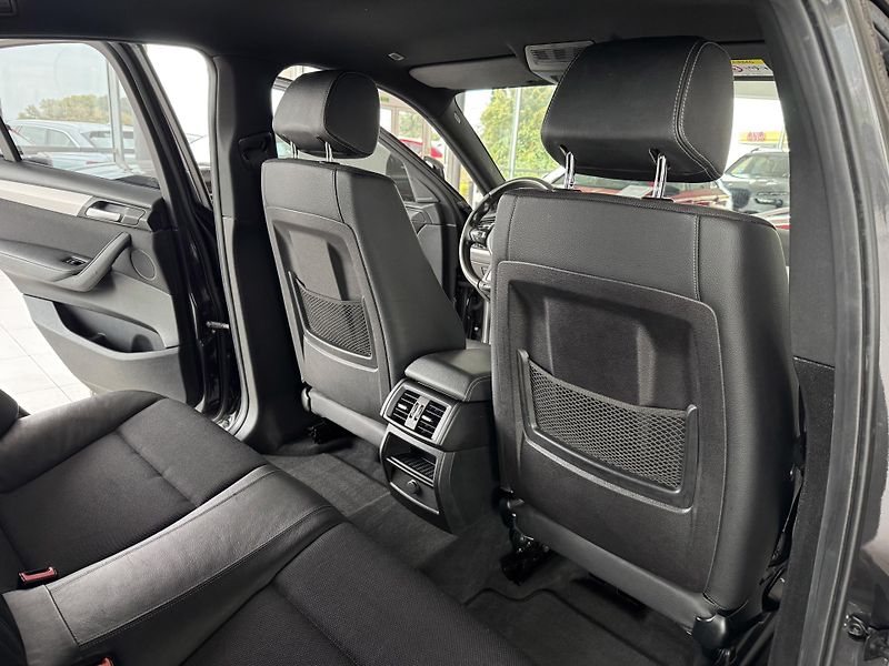 BMW X4 20d xDrive*M-SPORT*KeyLess*DPH - fotka 18 z 37