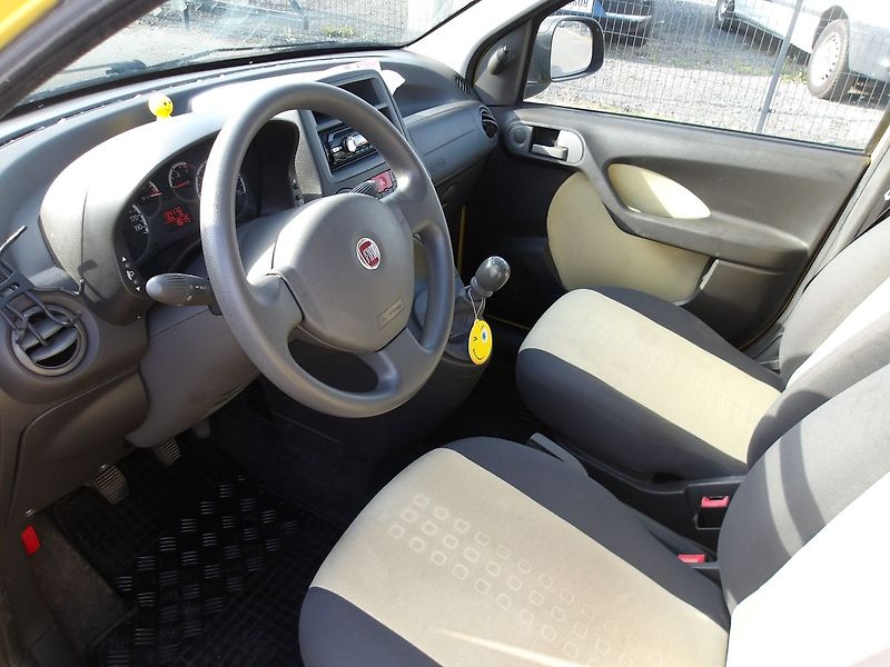 Fiat Panda 1,2i 44 kW ČR ! I.MAJ! - fotka 12 z 21