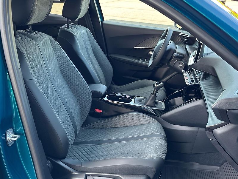 Peugeot 2008 ALLURE - fotka 9 z 28
