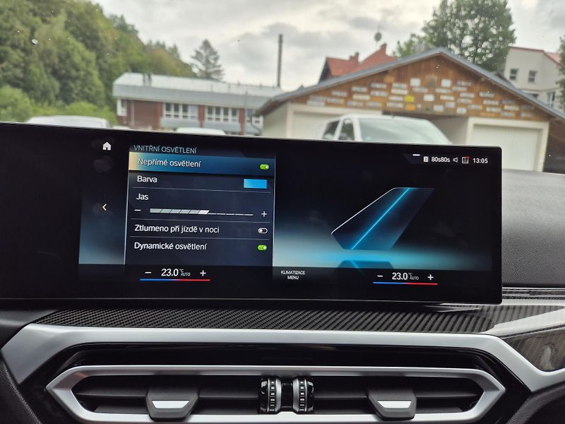 BMW Řada 3 TOURING 330D M SPORT 210kw 19A - fotka 34 z 50