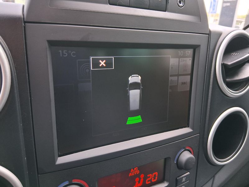 Citroën Berlingo SHINE 1.6 VTi 88 kW - fotka 20 z 21
