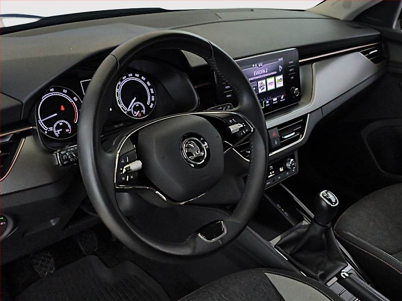 Škoda Kamiq (2022) 1.5 TSI - fotka 16 z 16