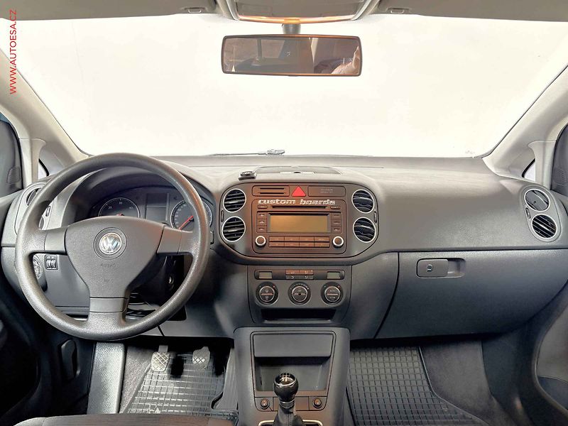Volkswagen Golf Plus (2006) 1.9 TDi, ČR, AC, TZ - fotka 8 z 14