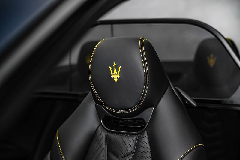 Maserati GranCabrio Trofeo - fotka 23 z 32
