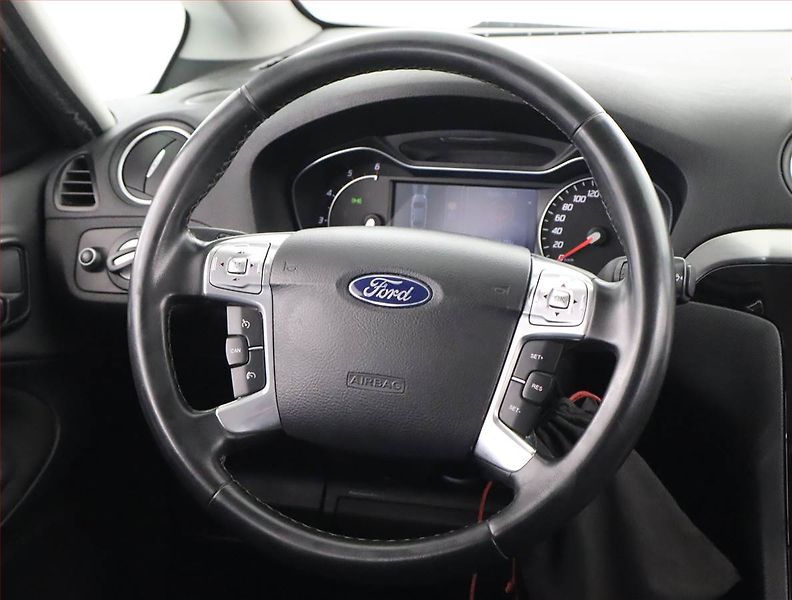 Ford S-MAX (2012) 2.0 TDCi, Serv.kniha - fotka 16 z 18
