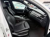 BMW X6 M50d - náhled 10