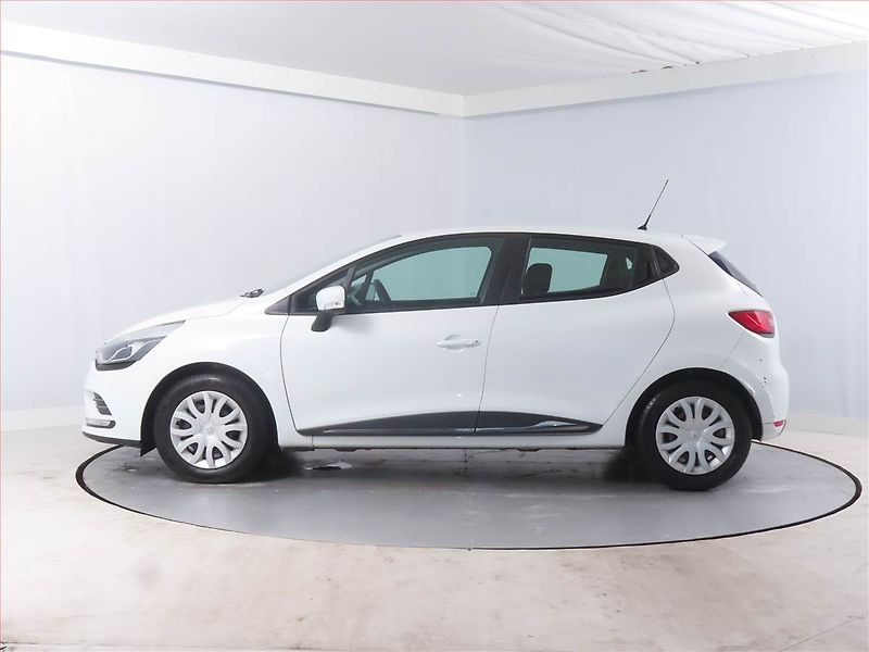 Renault Clio (2017) 1.2 16V, ČR,1.maj, Tempomat - fotka 3 z 14