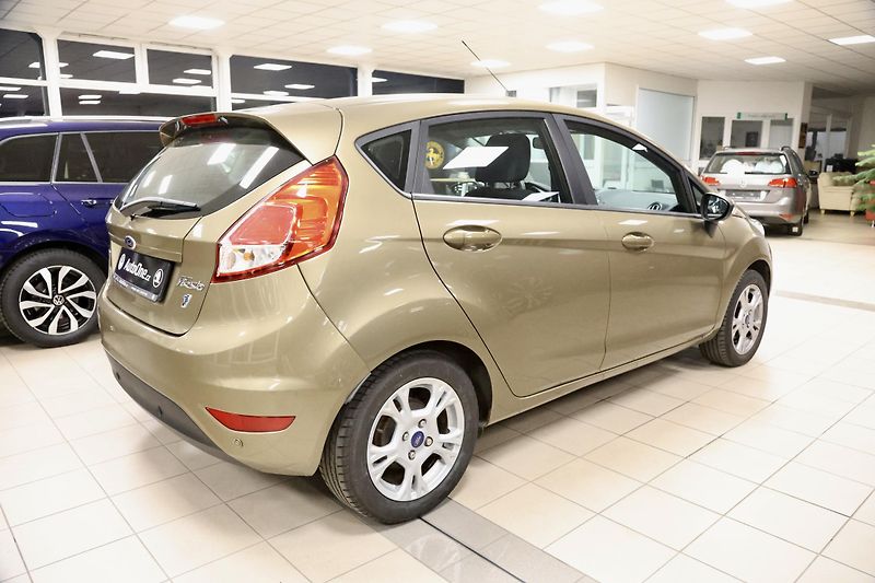 Ford Fiesta (2013) 1.0 59kW Digi Klima 33000KM - fotka 8 z 20