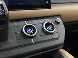 Land Rover Defender 110 D250 X-DYNAMIC SE AWD CZ  - náhled 27