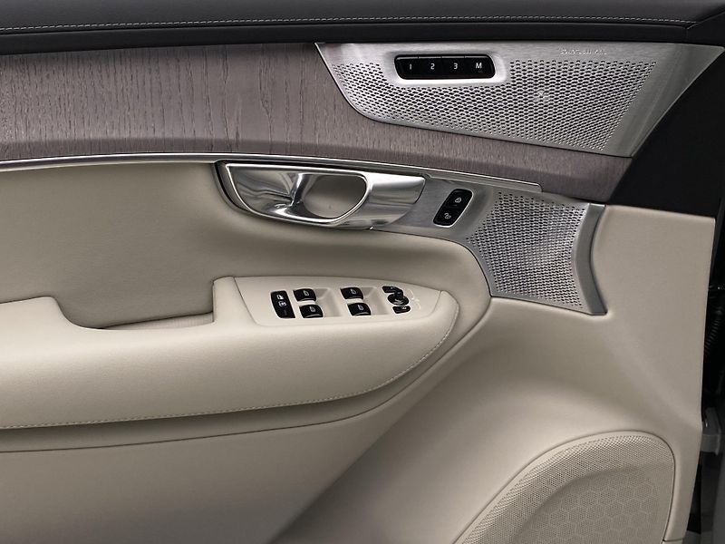 Volvo XC90 (2026) T8 AWD Plug-in BRIGHT ULTRA - fotka 30 z 72