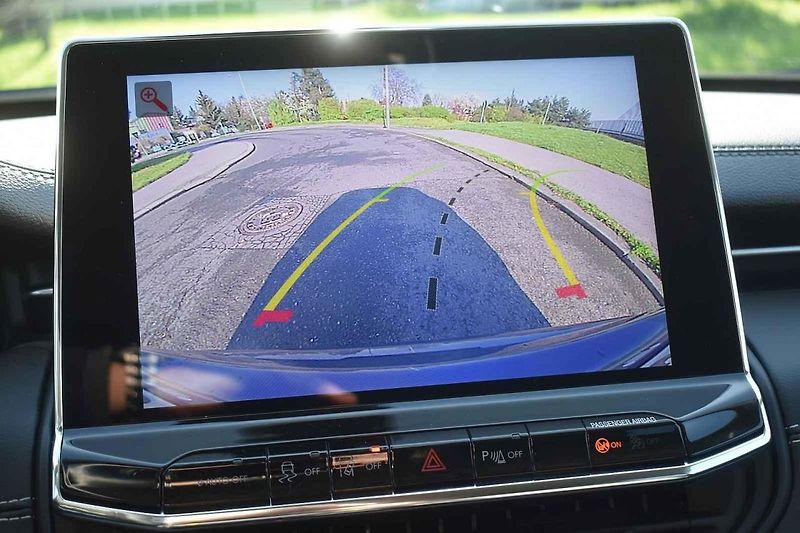 Jeep Compass již je k mání jen s menší či větší elektrifikací