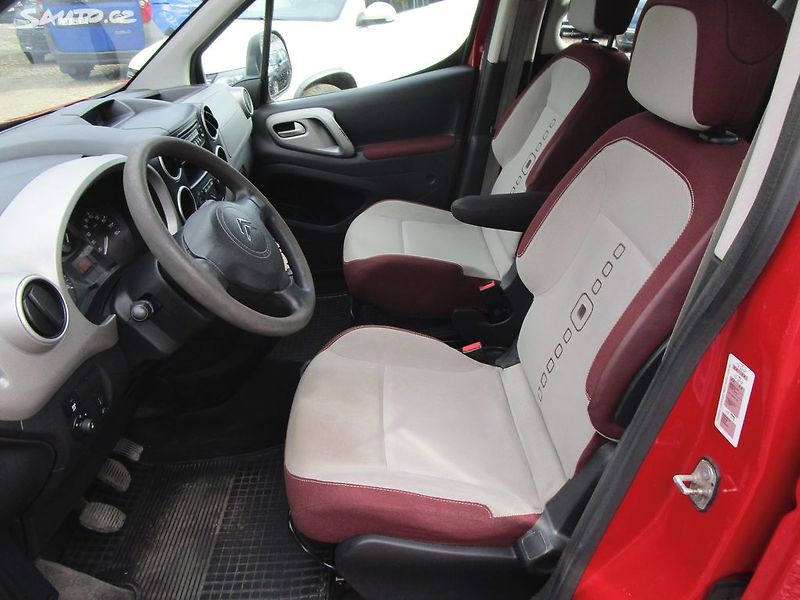 Citroën Berlingo 1,6-88KW - NOVÁ STK+BATERIE - fotka 11 z 19