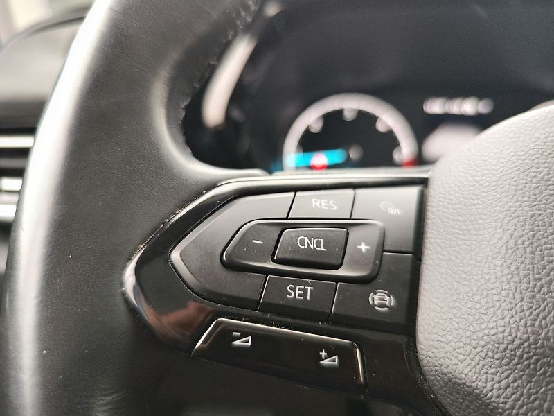 Ford Tourneo Connect 2.0 EcoBlue/90kW Active AT - fotka 27 z 33