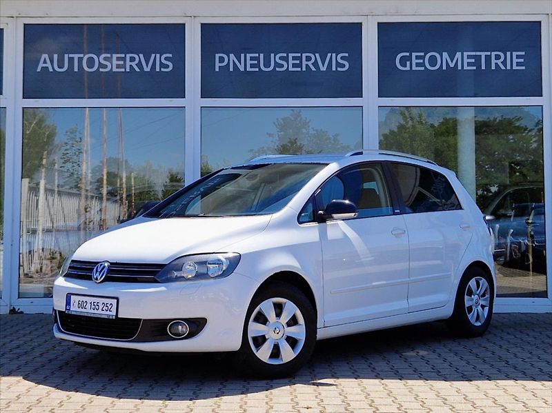 Volkswagen Golf Plus 1,2 TSI STYLE VÝHŘEV - fotka 1 z 29