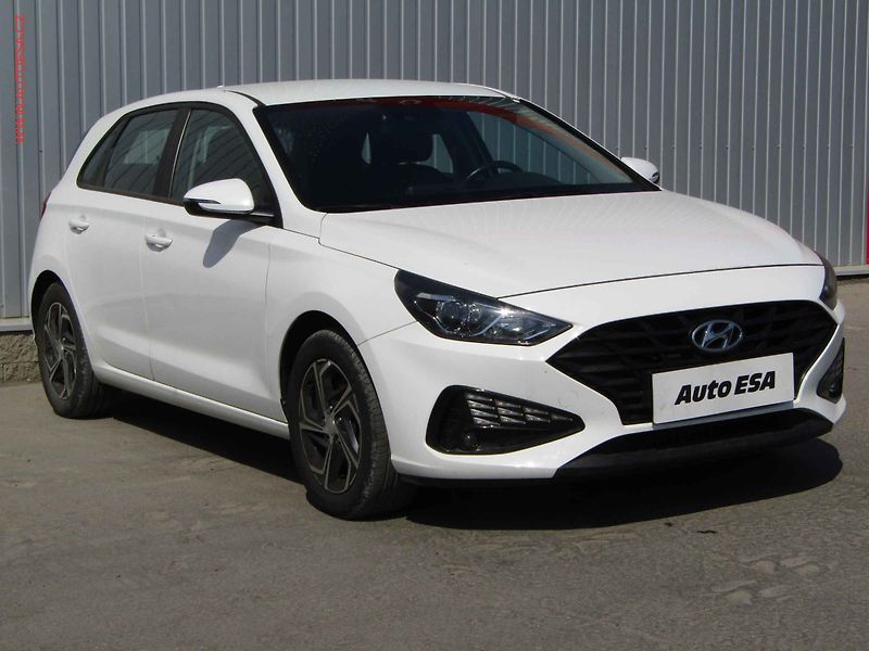 Hyundai i30 (2021) 1.5DPi, 2.maj,ČR, AC, ČR - fotografie inzerátu