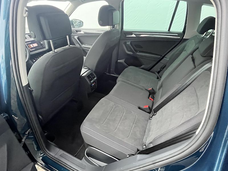 Volkswagen Tiguan 2.0TDi 110kW Elegance - fotka 18 z 30