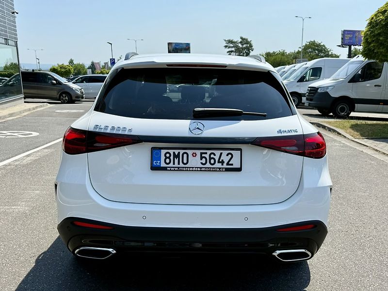 Mercedes-Benz GLC (2025) 200 d 4MATIC - fotka 7 z 45