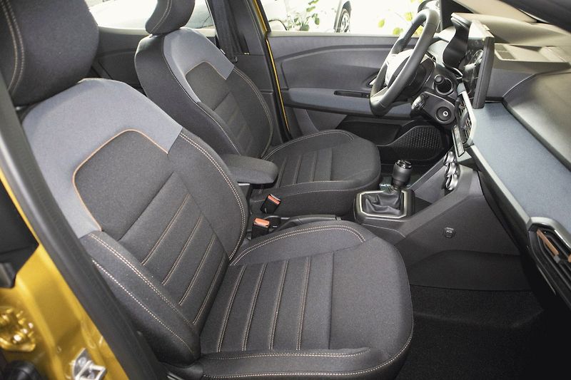 Dacia Sandero (2026) Expression ECO-G120 Stepway - fotka 11 z 31
