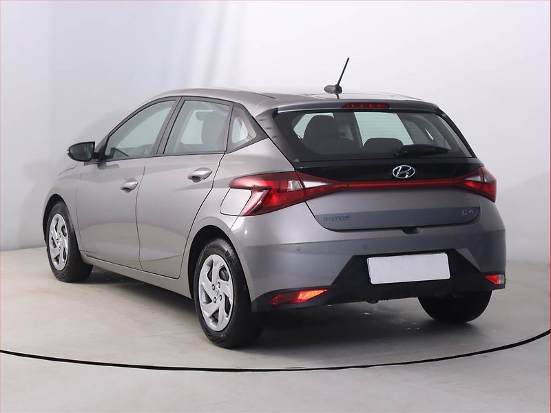 Hyundai i20 (2022) Comfort 1.0 T-GDI, Automat - fotka 4 z 19
