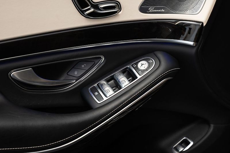 Mercedes-Benz Třídy S d L 4MATIC AMG Line/Burmester/ - fotka 23 z 27