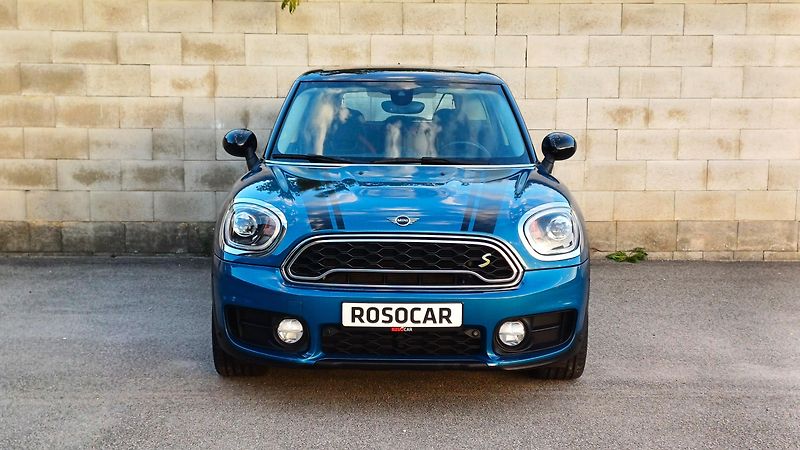 Mini Countryman COOPER 1.5 SE ALL4-1.maj-ČR - fotka 2 z 49