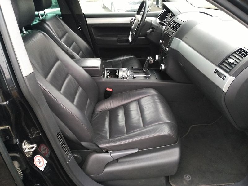Volkswagen Touareg 2,5 TDI R5  - fotka 28 z 36