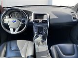 Volvo XC60 (2014) 2.4 D5 4x4, AT - náhled 8