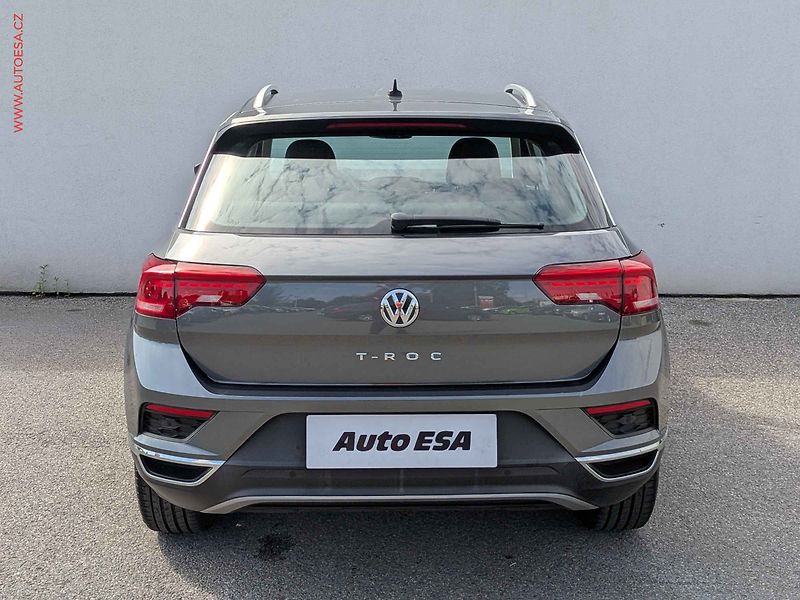 Volkswagen T-Roc (2020) 1.5TSI, ČR, DSG, LED, autoAC - fotka 5 z 17