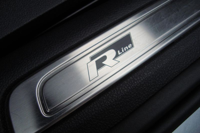 Volkswagen Arteon (2017) 2.0TDi,4-Motion,R-Line,176kW - fotka 32 z 84
