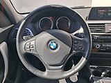 BMW Řada 1 (2017) 2.0i 120i, navi - náhled 11