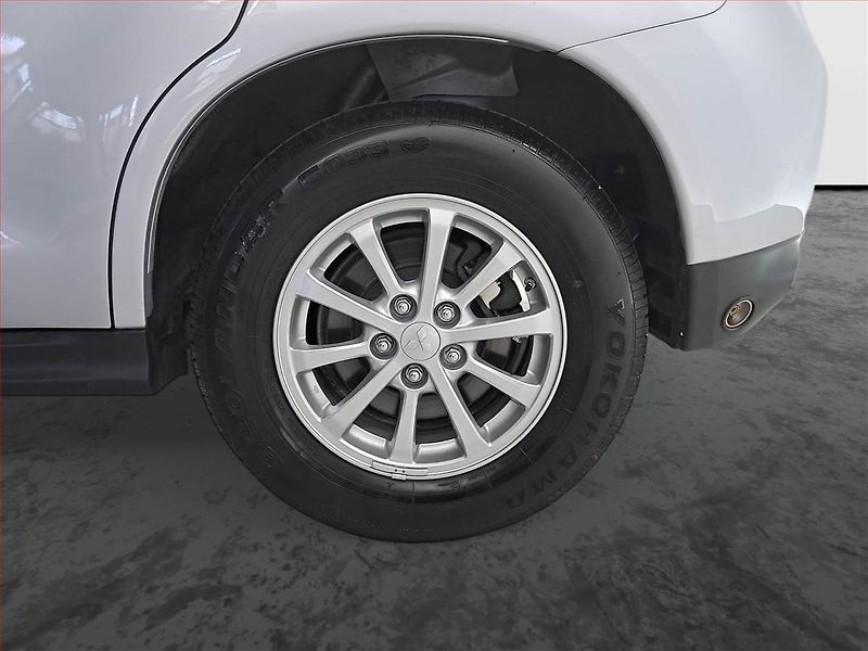 Mitsubishi ASX (2017) 1.6 MIVEC, LPG, Navi, Tempomat - fotka 15 z 25