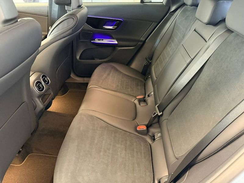 Mercedes-Benz GLC (2026) 300 de 4MATIC - fotka 3 z 6