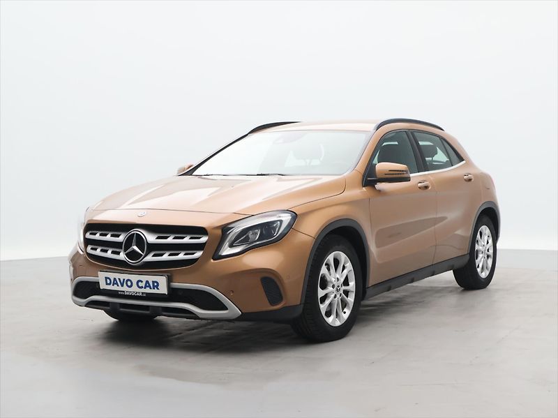 Mercedes-Benz GLA 2,1 200d 100kW 4Matic CZ DPH - fotka 3 z 29