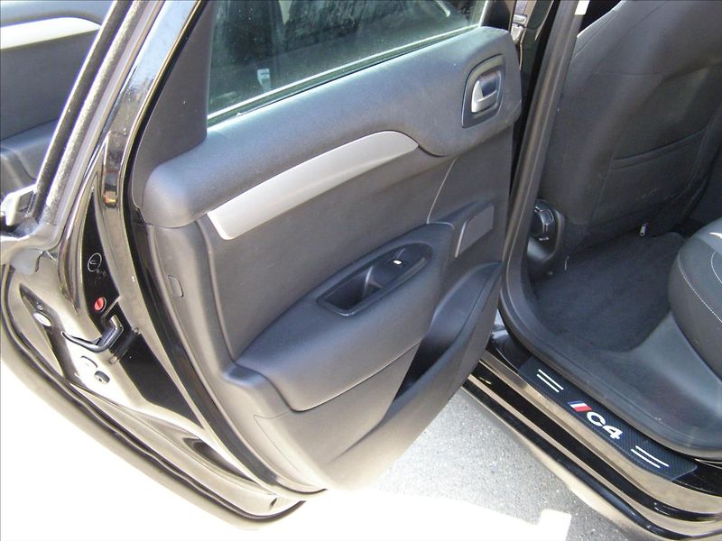 Citroën C4 1,6   po STK  nove pneu - fotka 15 z 31