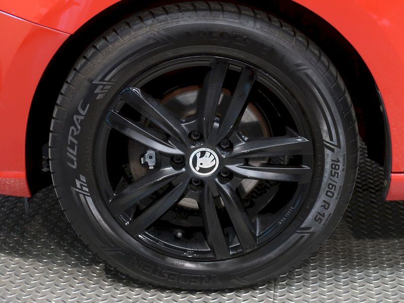 Škoda Fabia (2016) AMBITION COMFORT 1.2TSI 66kW T - fotka 28 z 30