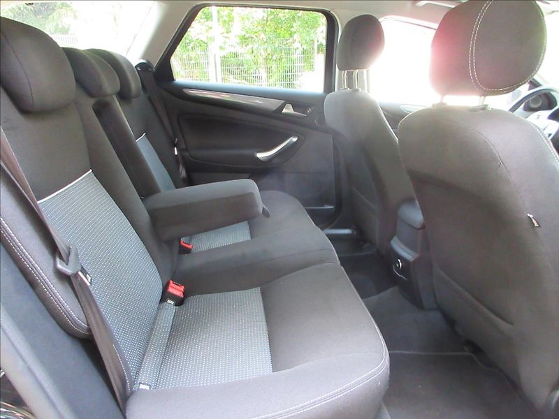 Ford Mondeo 2,0 TDCi 103 Kw, automat, Nové - fotka 16 z 31