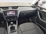Škoda Octavia (2017) Style 1.6 TDI, Navi, Tempomat - náhled 8