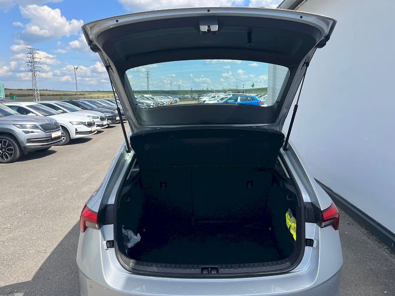 Škoda Scala (2025) SELEC TSI 85/1.0 M6F - fotka 12 z 28