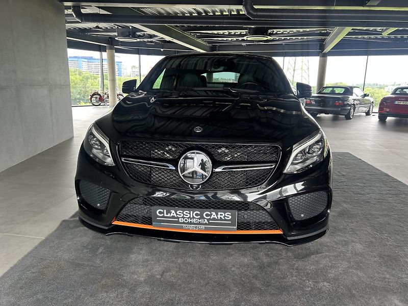 Mercedes-Benz GLE (2019) 400 4M coupé - fotka 12 z 33