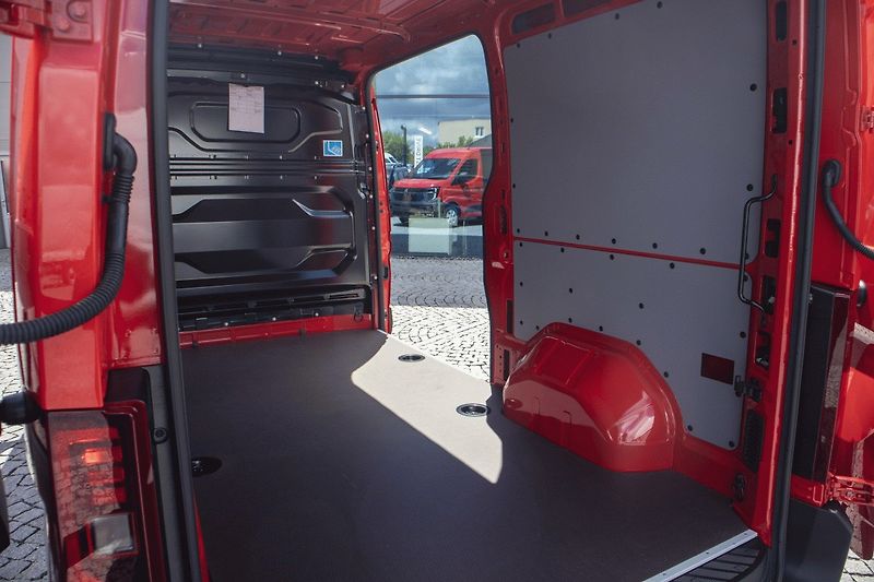 Renault Master (2026) L2H2P3 Extra blue dCi 150 Van - fotka 16 z 41