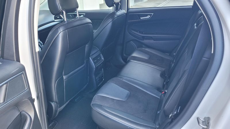 Ford Edge (2018) 2,7i SPORT AWD - fotka 18 z 28