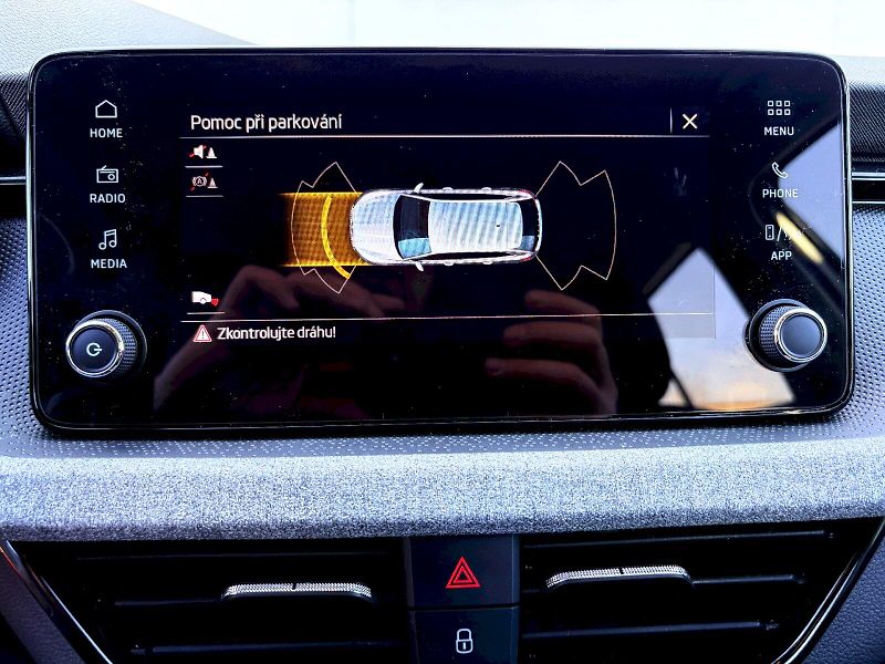 Škoda Scala (2025) 1.0 TSI / 85 kW / SELECTION - fotka 14 z 29