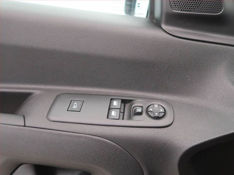 Toyota ProAce City (2024) Maxi 1.5 D-4D, 5Míst, 765kg - fotka 15 z 17