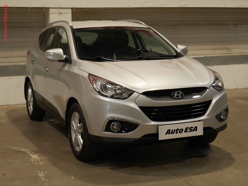 Hyundai ix35 (2011) 1.6GDi, ČR, AC, park.čidla - fotografie inzerátu