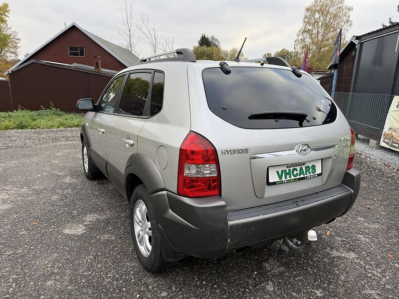 Hyundai Tucson 2,0CRDI - fotka 5 z 22